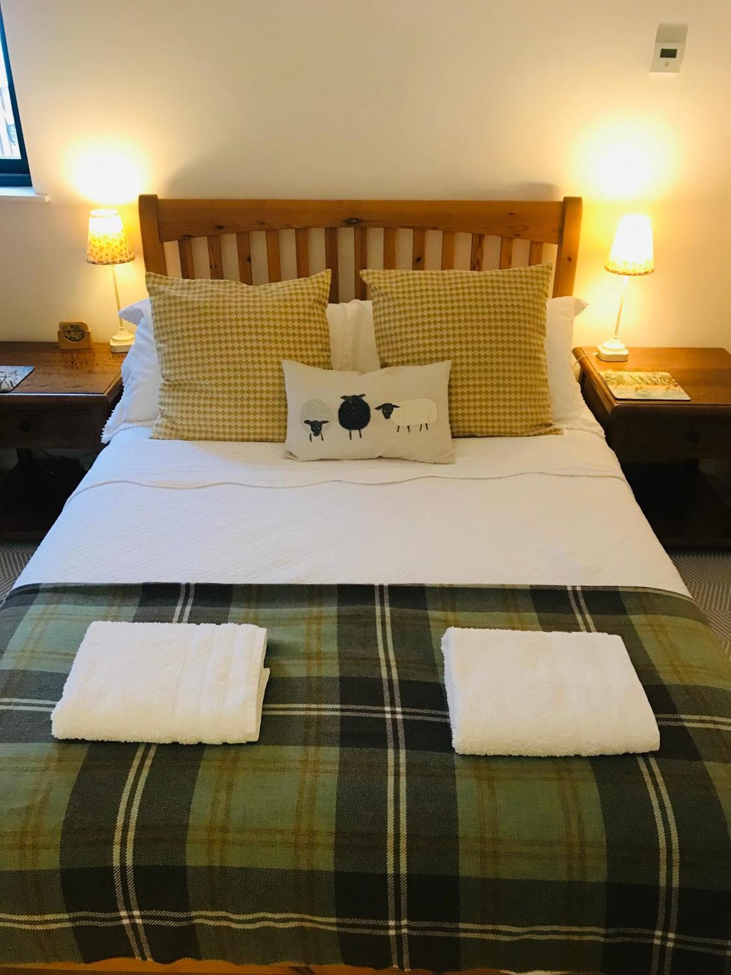 City Central Quiet Garden Apartment With Free Parking Inverness Exterior foto